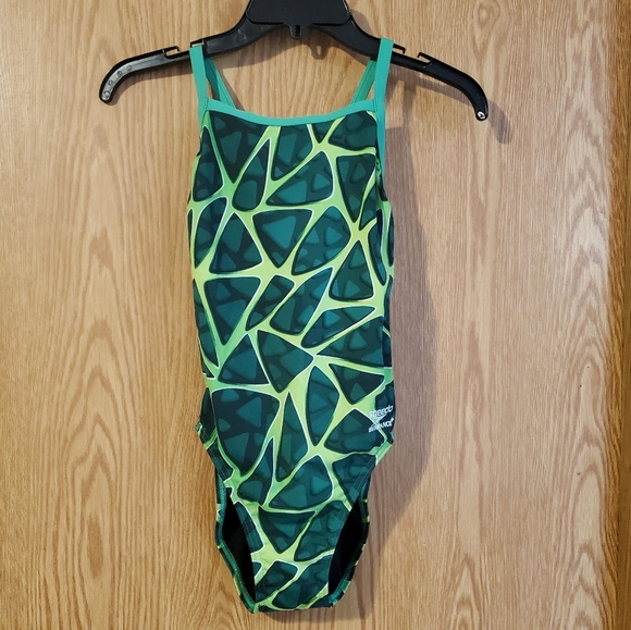 Size 28 Speedo endurance+ one piece swimsuit - Picture 3 of 13
